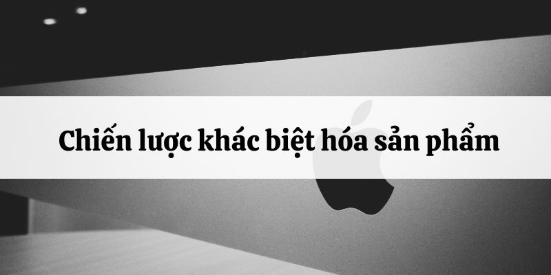 Coca-Cola sử dụng màu đỏ đặc trưng và logo riêng biệt 