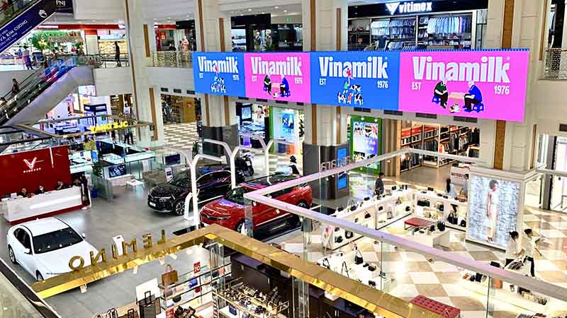 Vinamilk thay đổi bộ nhận diện thương hiệu 2023 Vinamilk thay đổi bộ nhận diện thương hiệu 2023