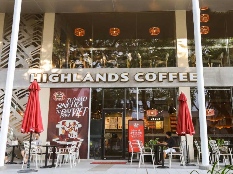 phân tích mô hình swot của highlands coffee