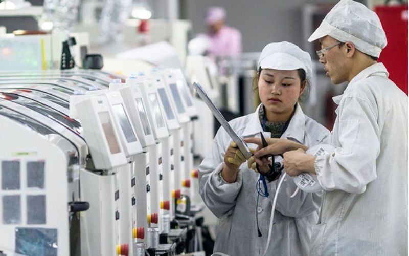 Quá trình sản xuất và lắp ráp Iphone Quá trình sản xuất và lắp ráp Iphone