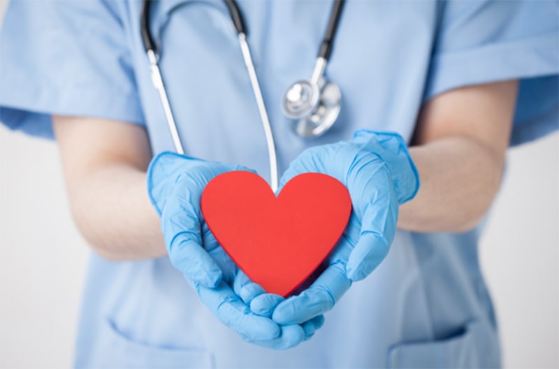 có tâm với nghề, lương y như từ mẫu có tâm với nghề, lương y như từ mẫu