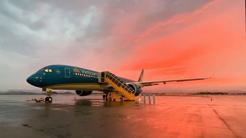 phân tích môi trường vĩ mô của Vietnam Airlines 2023 phân tích môi trường vĩ mô của Vietnam Airlines 2023