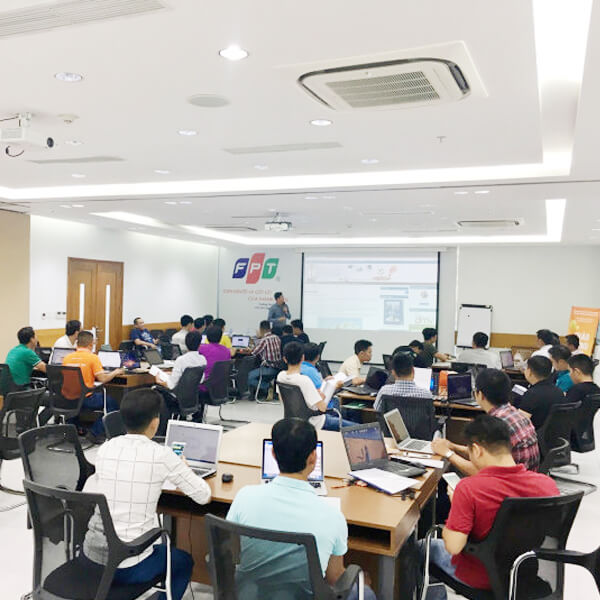 GIẢNG VIÊN ĐÀO TẠO MARKETING - INHOUSE